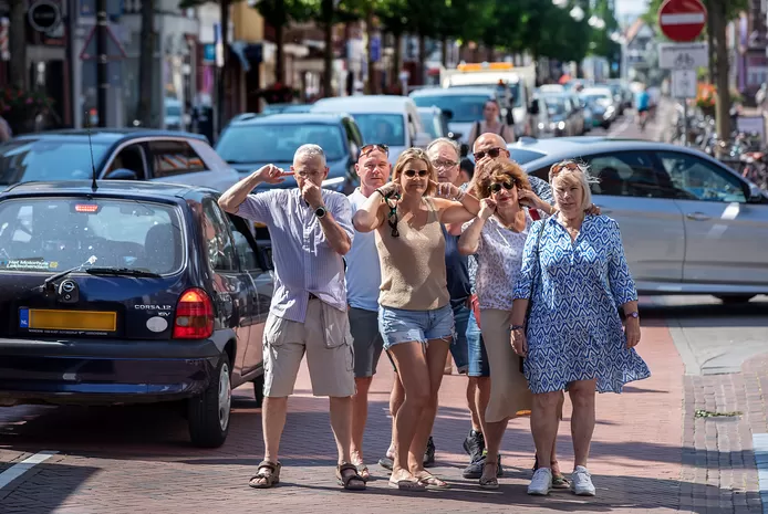 Artikel Algemeen Dagblad over autoverkeer Damcentrum